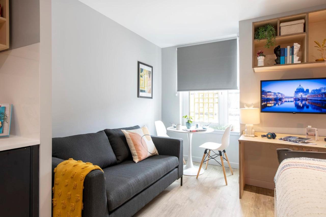 Sleek Studios, Apartments And Private Bedrooms At Silk Mill Close To Edinburgh Old Town Kültér fotó