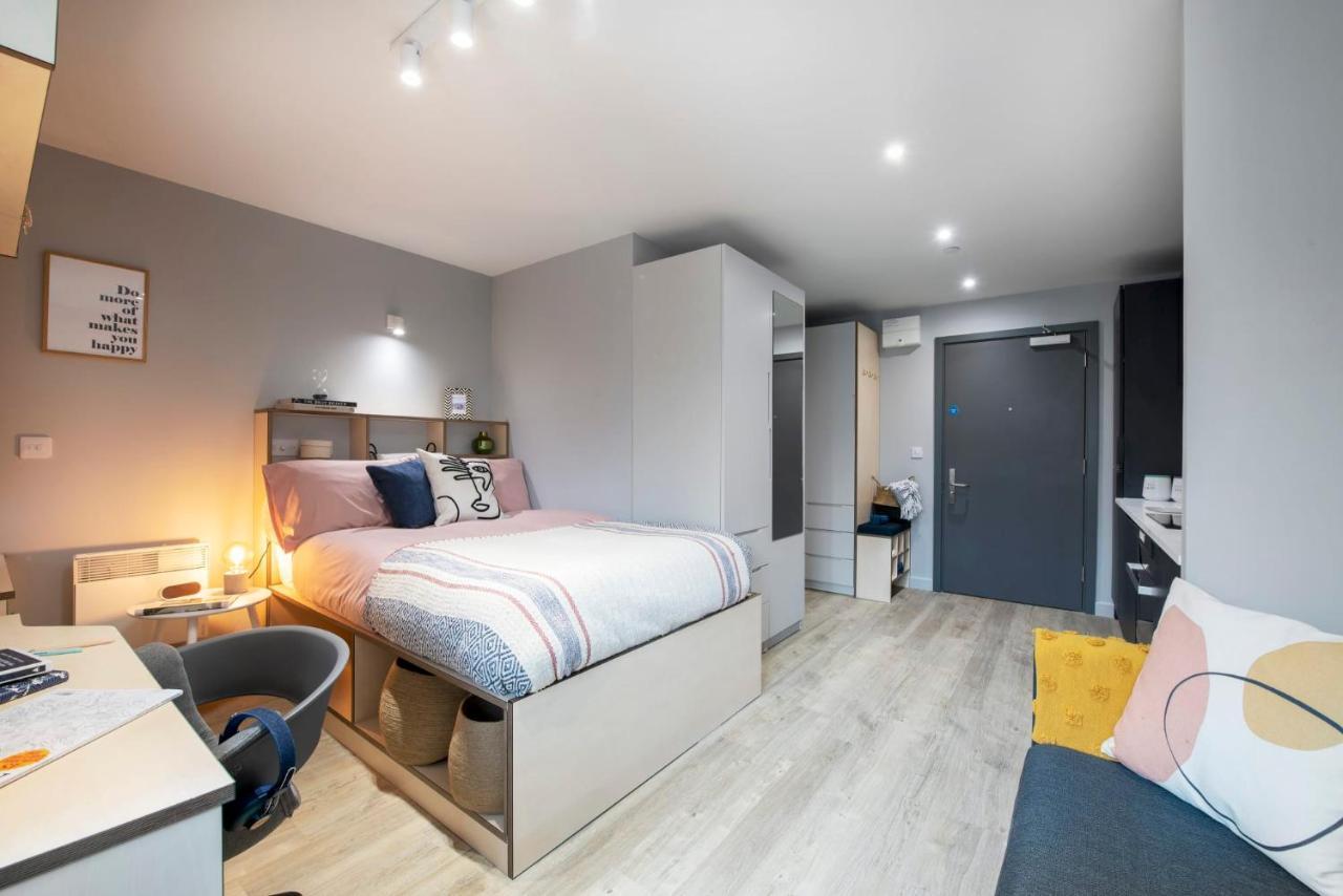 Sleek Studios, Apartments And Private Bedrooms At Silk Mill Close To Edinburgh Old Town Kültér fotó